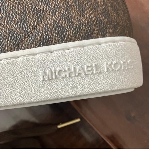 *NIB* Michael Kors Women's Keaton Logo Sneakers - Picture 7 of 9